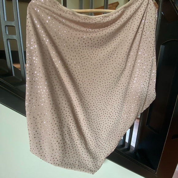 Victoria Secret sparkle Top - Picture 2 of 3